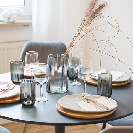Helle Zentrumsnahe Familienfreundliche Ferienwohnung Фелбах Екстериор снимка